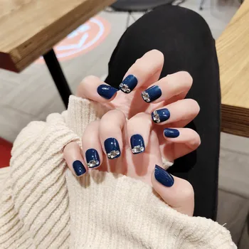 24 шт. темно-синих накладных ногтей с полным покрытием, Искусственный бриллиантовый дизайн, 3D Накладные ногти, короткий наконечник для дизайна ногтей с клеевым прижимом